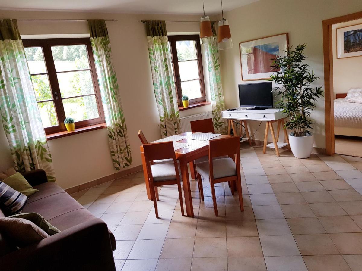 Apartamenty Dom Na Wzgorzu Gardenia Stronie Slaskie Exterior photo